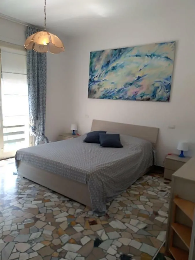 Apartment Stunning Aptm In Villa Monterosso al Mare